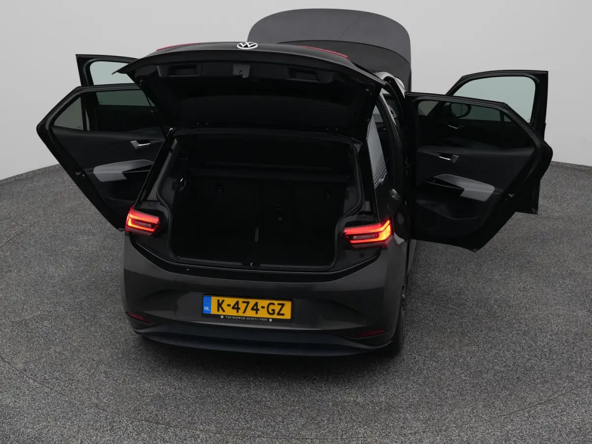 First Plus 58 kWh | CAMERA | ADAPTIVE | STOEL- EN STUURVERW.