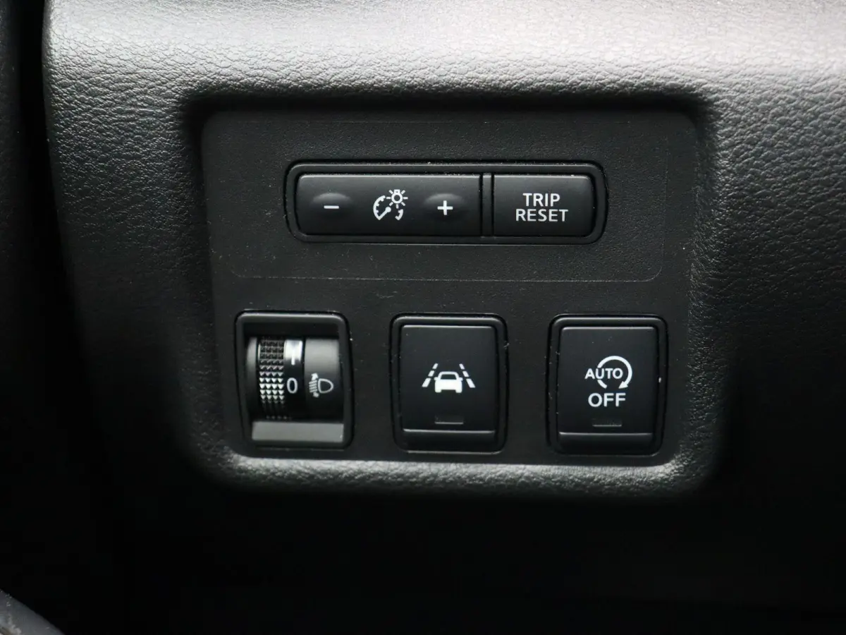0.9 IG-T Tekna | Bose Geluidsinstallatie | Achteruitrijcamera | Climate control | Stoel verwarming |