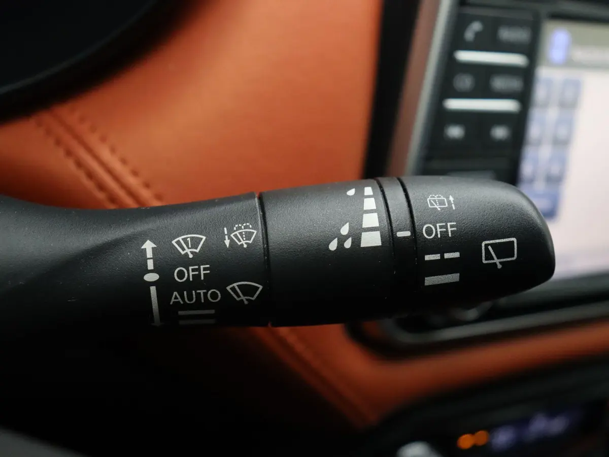 0.9 IG-T Tekna | Bose Geluidsinstallatie | Achteruitrijcamera | Climate control | Stoel verwarming |