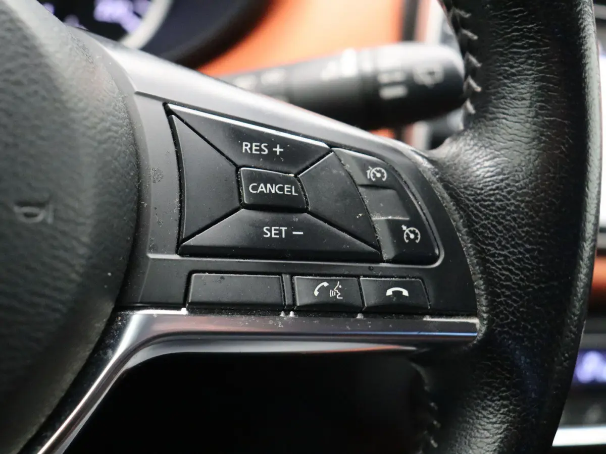 0.9 IG-T Tekna | Bose Geluidsinstallatie | Achteruitrijcamera | Climate control | Stoel verwarming |