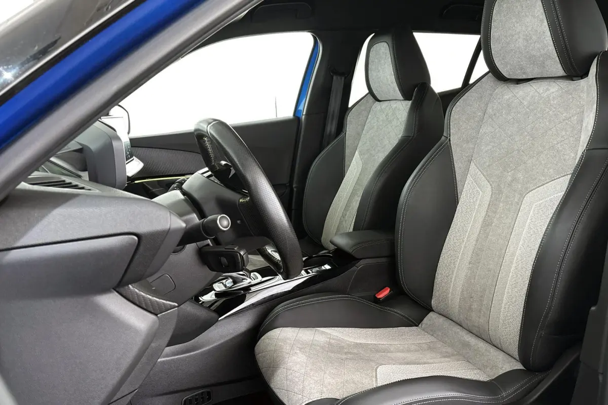 EV GT Pack 50 kWh Stoelverwarming Keyless Camera Dodehoek