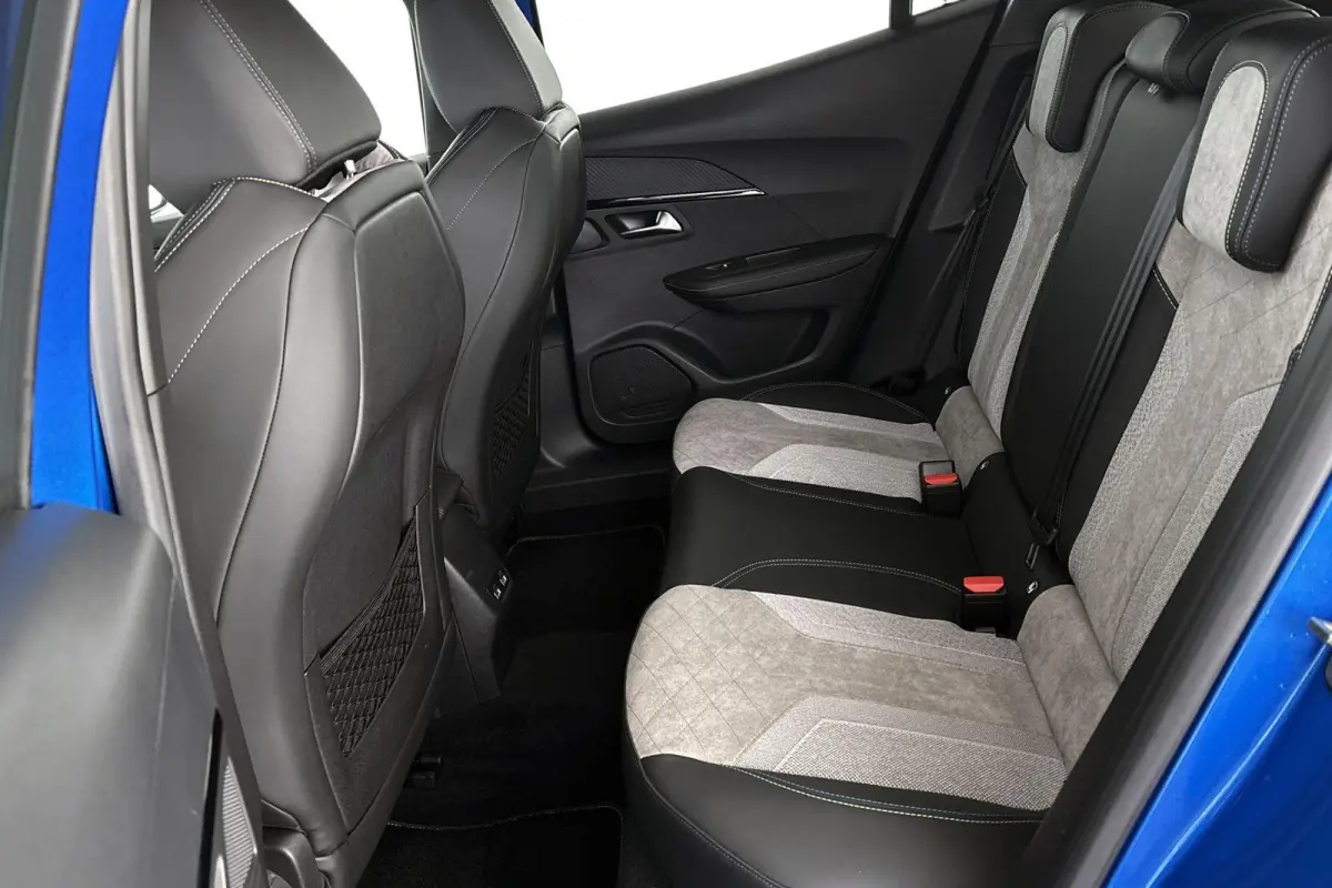 EV GT Pack 50 kWh Stoelverwarming Keyless Camera Dodehoek