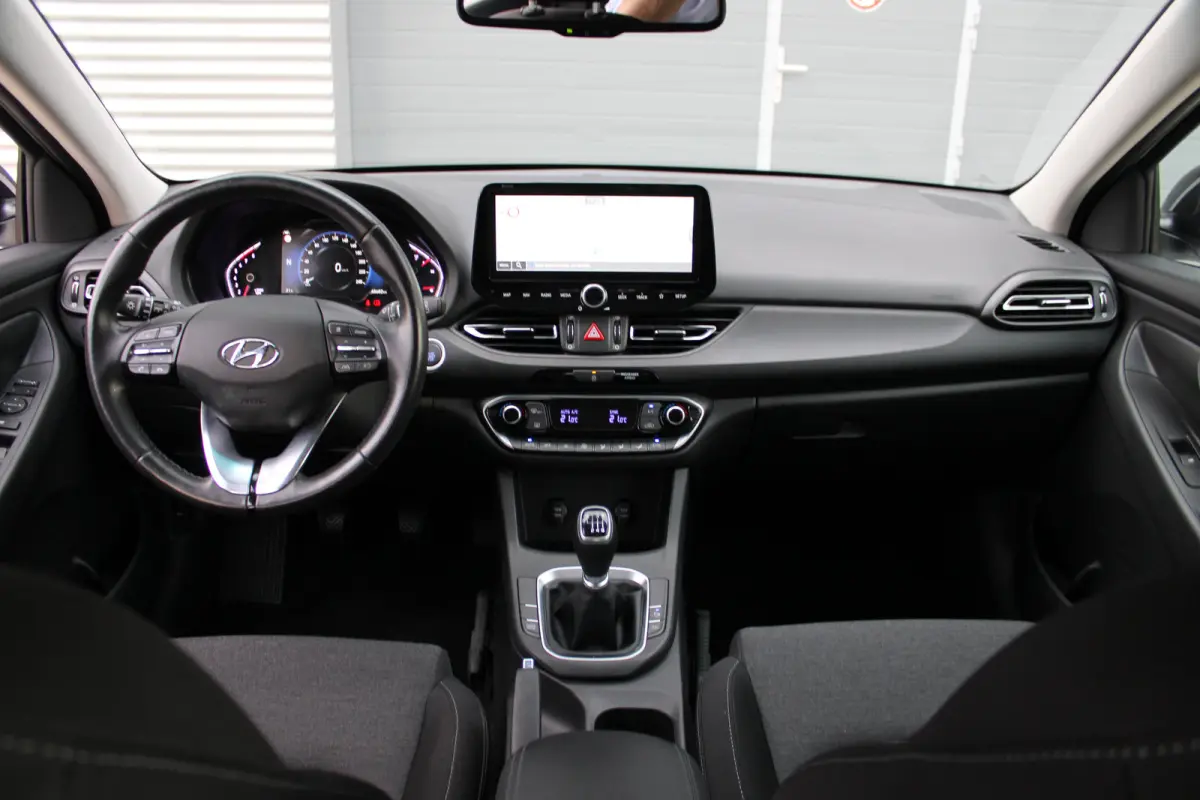 1.0 T-GDi MHEV Comfort Smart