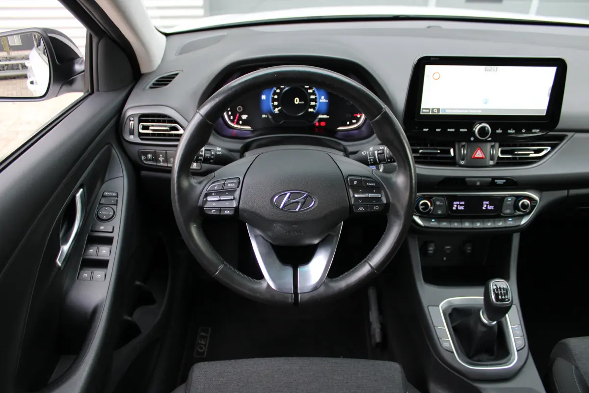 1.0 T-GDi MHEV Comfort Smart