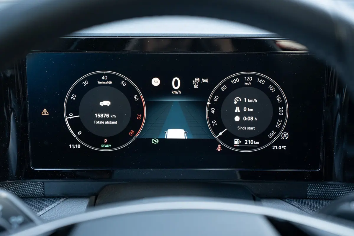 1.5 TSI MHEV 150pk Tour Edition | Adaptive Cruise | Dodehoeksensor | Camera | Elektrische Bestuurdersstoel