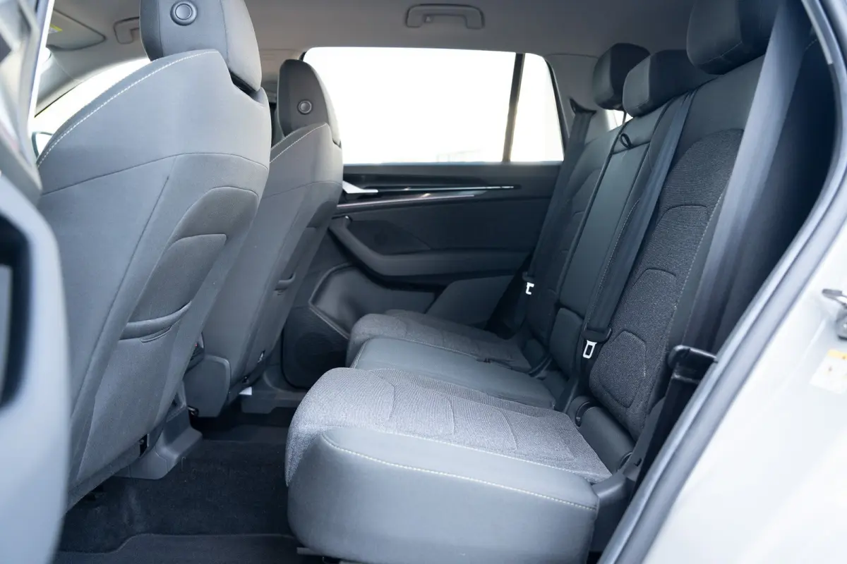 1.5 TSI MHEV 150pk Tour Edition | Adaptive Cruise | Dodehoeksensor | Camera | Elektrische Bestuurdersstoel