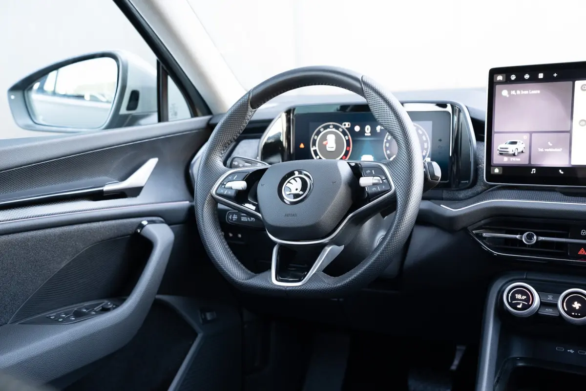 1.5 TSI MHEV 150pk Tour Edition | Adaptive Cruise | Dodehoeksensor | Camera | Elektrische Bestuurdersstoel