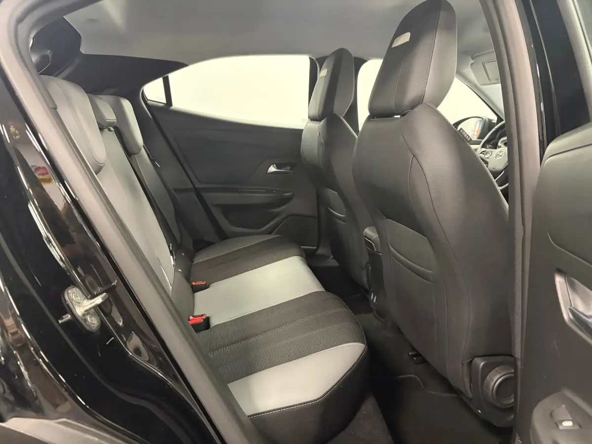 1.2 Turbo*130PK*Automaat*NAP*Camera*Cruise-Control*Airco*Trekhaak*PDC*