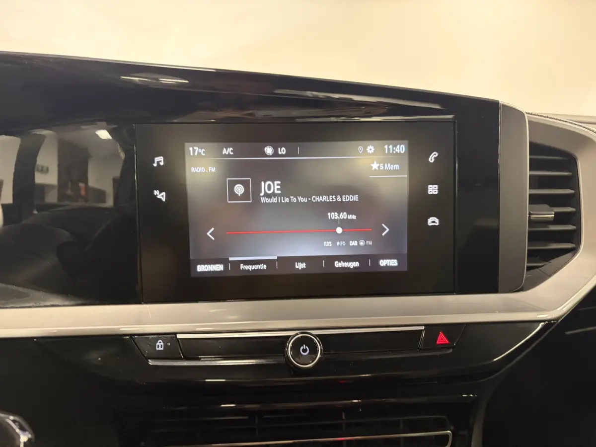 1.2 Turbo*130PK*Automaat*NAP*Camera*Cruise-Control*Airco*Trekhaak*PDC*