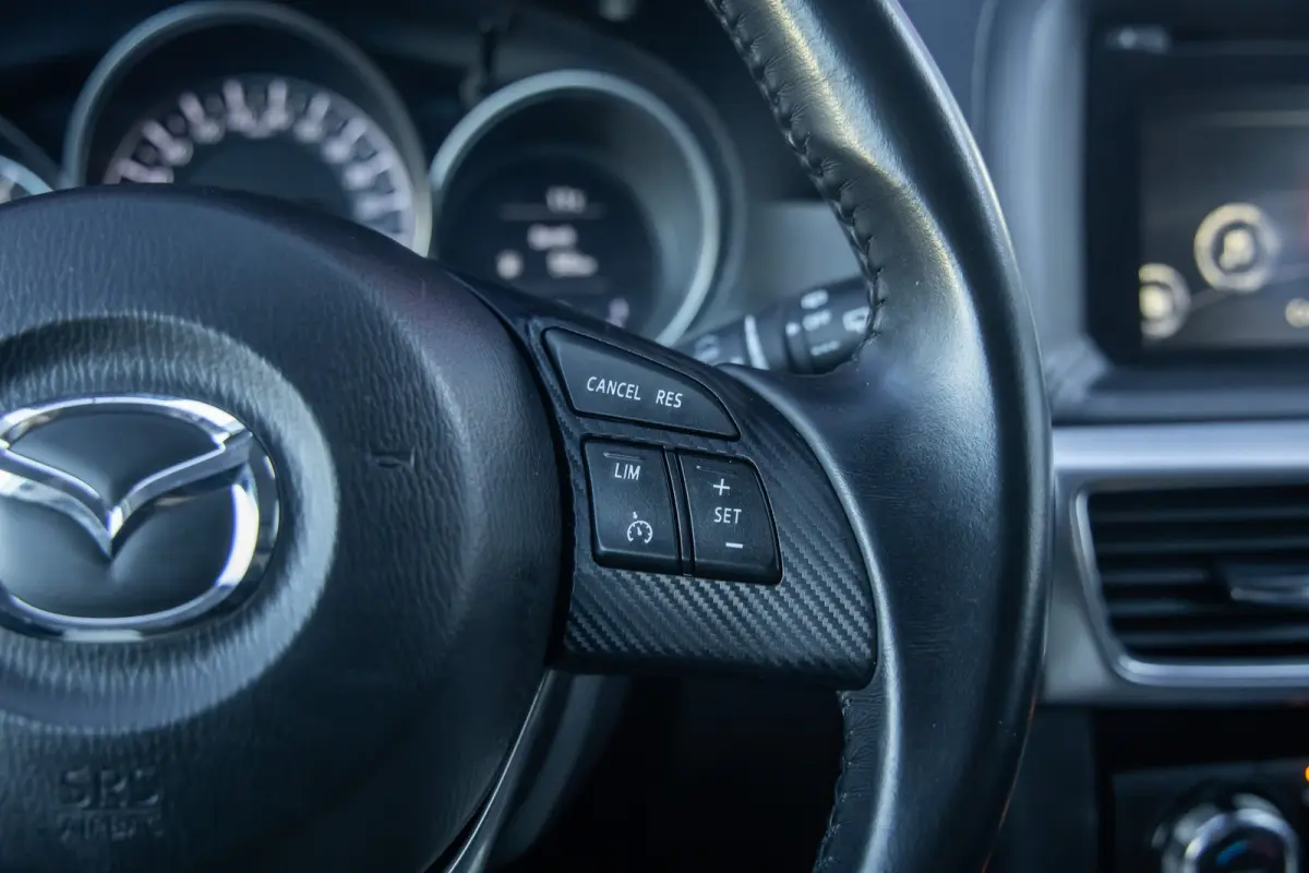 2.0 SkyActiv-G 165 GT-M Line 2WD | Trekhaak | Camera | Memory | Bose audio | Leder | Navigatie | Voorstoelen verwarmd | Achteruitrijcamera standaard | Cruise control | Electrische stoelen me