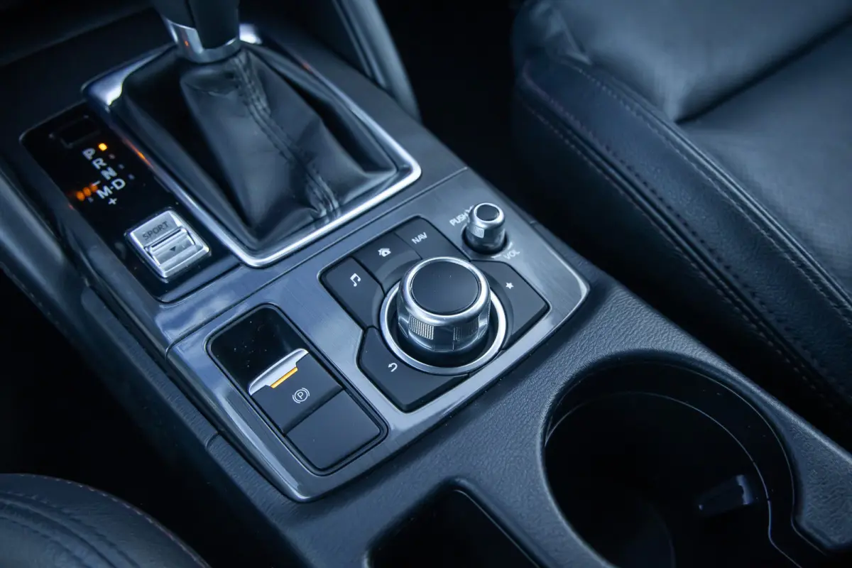 2.0 SkyActiv-G 165 GT-M Line 2WD | Trekhaak | Camera | Memory | Bose audio | Leder | Navigatie | Voorstoelen verwarmd | Achteruitrijcamera standaard | Cruise control | Electrische stoelen me