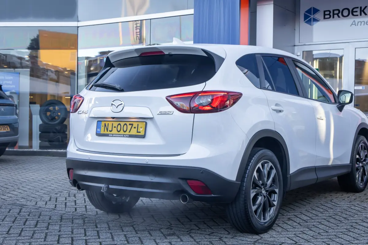 2.0 SkyActiv-G 165 GT-M Line 2WD | Trekhaak | Camera | Memory | Bose audio | Leder | Navigatie | Voorstoelen verwarmd | Achteruitrijcamera standaard | Cruise control | Electrische stoelen me