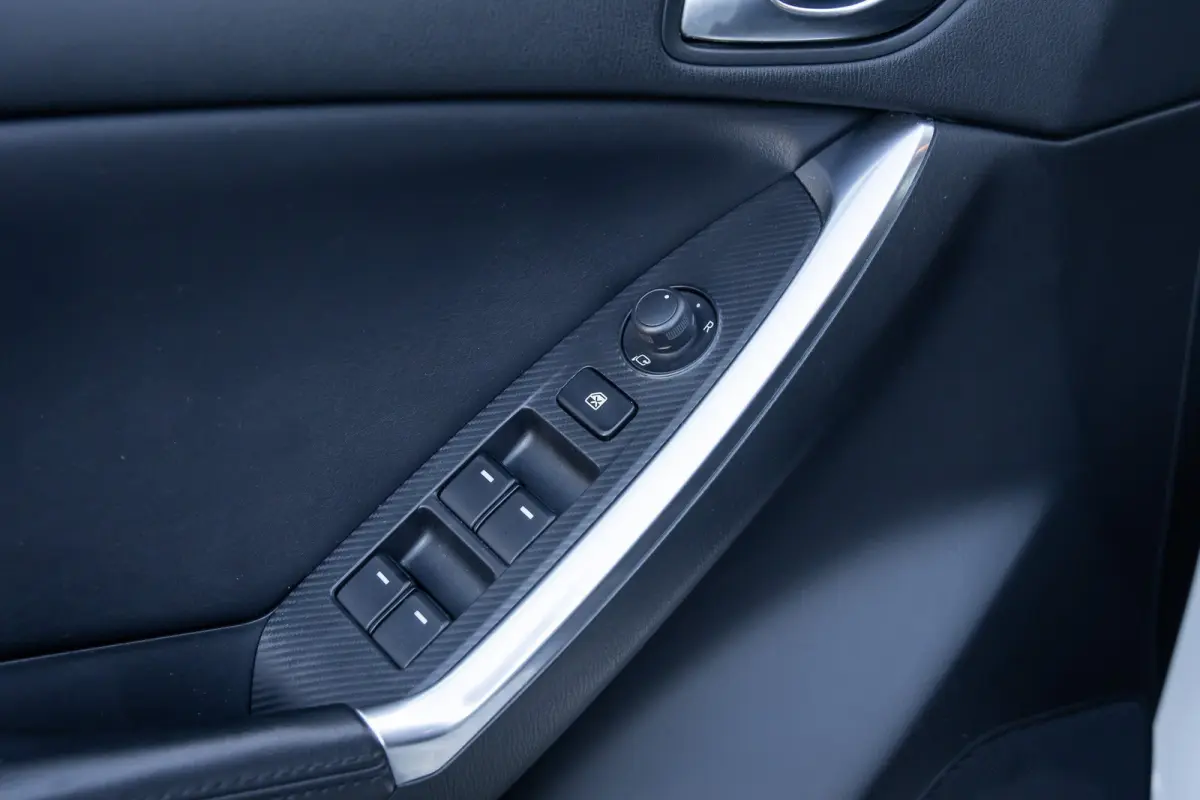 2.0 SkyActiv-G 165 GT-M Line 2WD | Trekhaak | Camera | Memory | Bose audio | Leder | Navigatie | Voorstoelen verwarmd | Achteruitrijcamera standaard | Cruise control | Electrische stoelen me