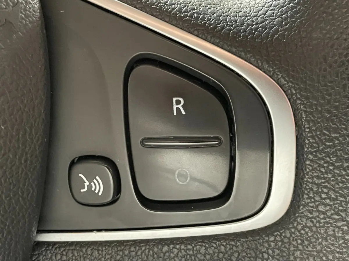 0.9 TCe Zen NAVI AIRCO CRUISECONTROL
