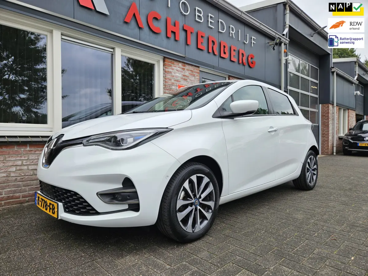 R135 Intens 52 kWh Koopaccu! SOH 93%! LED! Camera! NAP! Airco/Clima! PDC! Cruise Control! Navigatie!