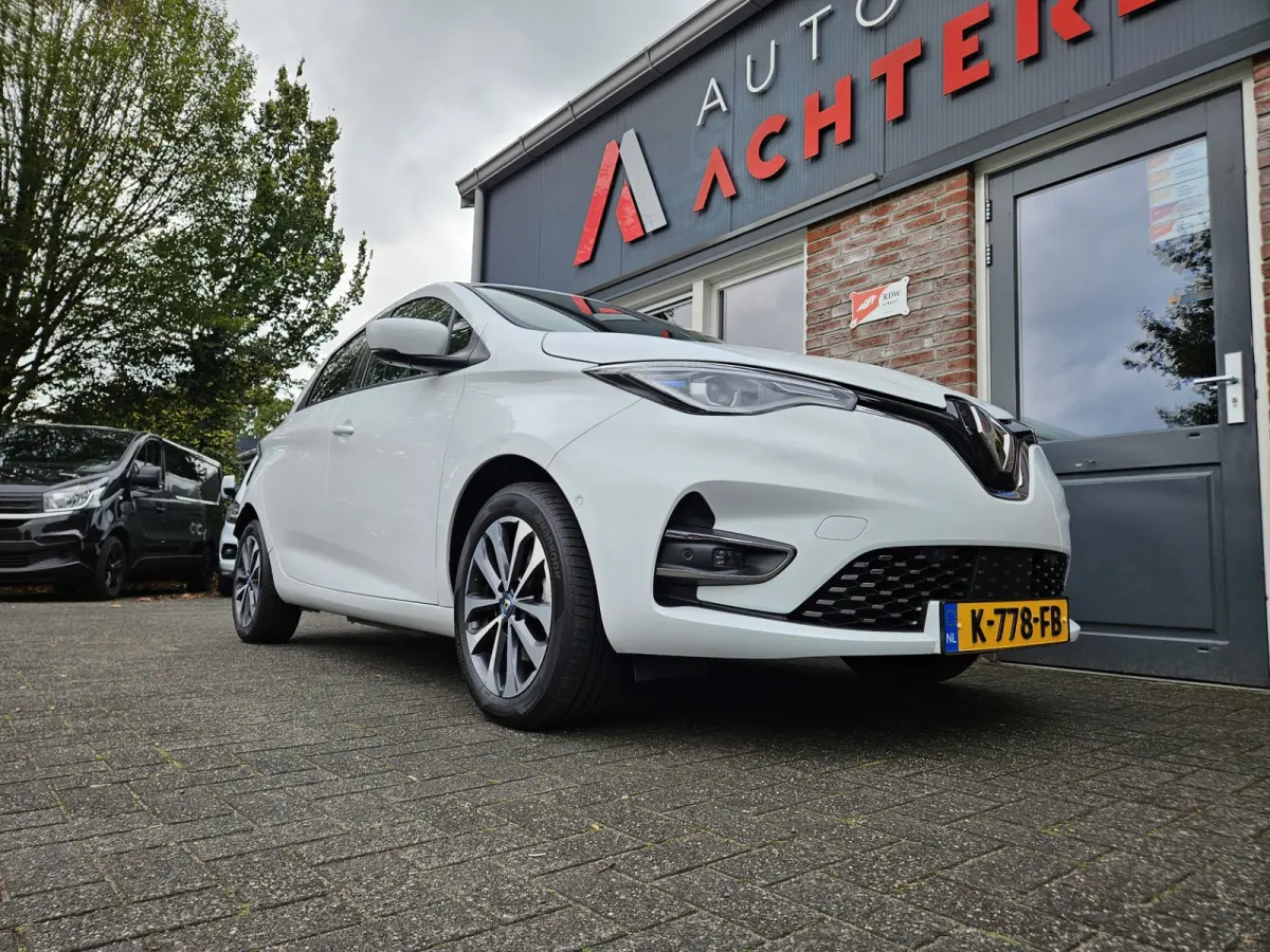 R135 Intens 52 kWh Koopaccu! SOH 94%! LED! Camera! NAP! Airco/Clima! PDC! Cruise Control! Navigatie!
