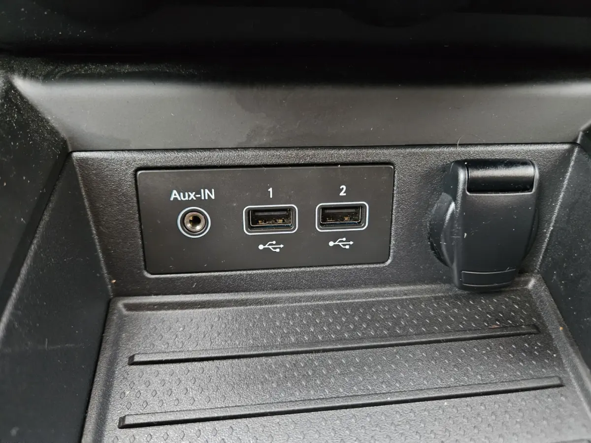 R135 Intens 52 kWh Koopaccu! SOH 94%! LED! Camera! NAP! Airco/Clima! PDC! Cruise Control! Navigatie!