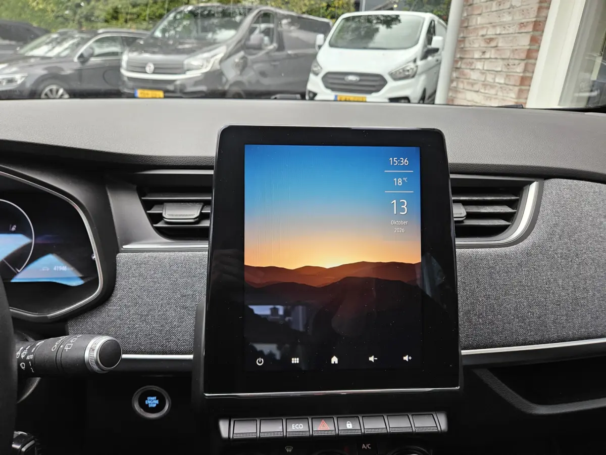 R135 Intens 52 kWh Koopaccu! SOH 94%! LED! Camera! NAP! Airco/Clima! PDC! Cruise Control! Navigatie!