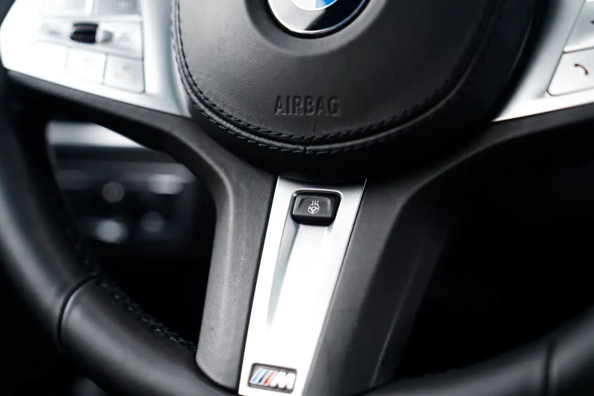 745e High Executive | Massage | Softclose | Achterbankverwarming | 360 | Head Up Display | Carplay