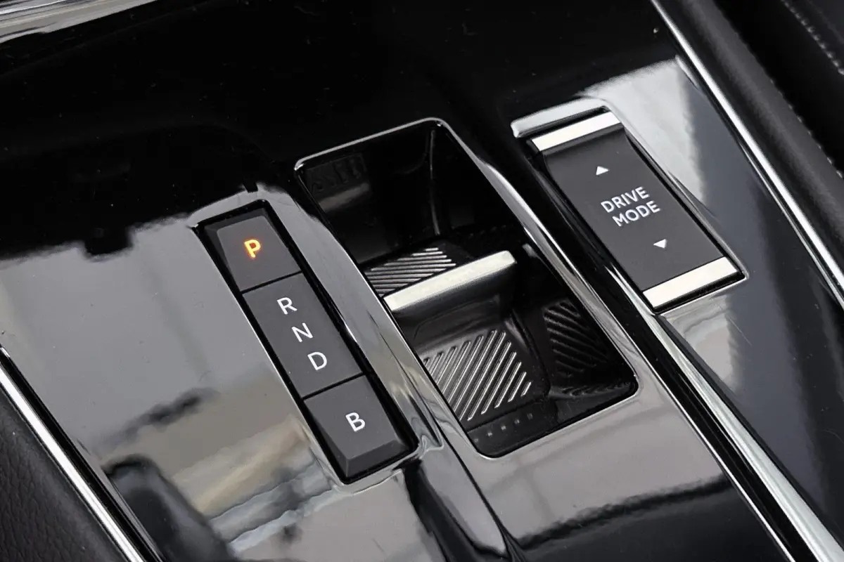 1.6 Turbo Plug-In Hybrid Level 3 GS Navi Camera Apple CarPLay