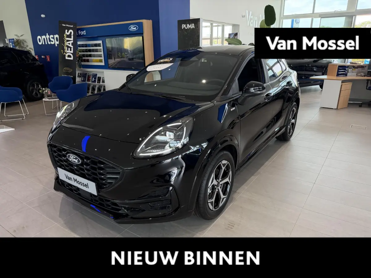 1.0 EcoBoost ST-Line | Direct leverbaar | €8725,- voorraad voordeel | Winter pack | Comfort Pack |