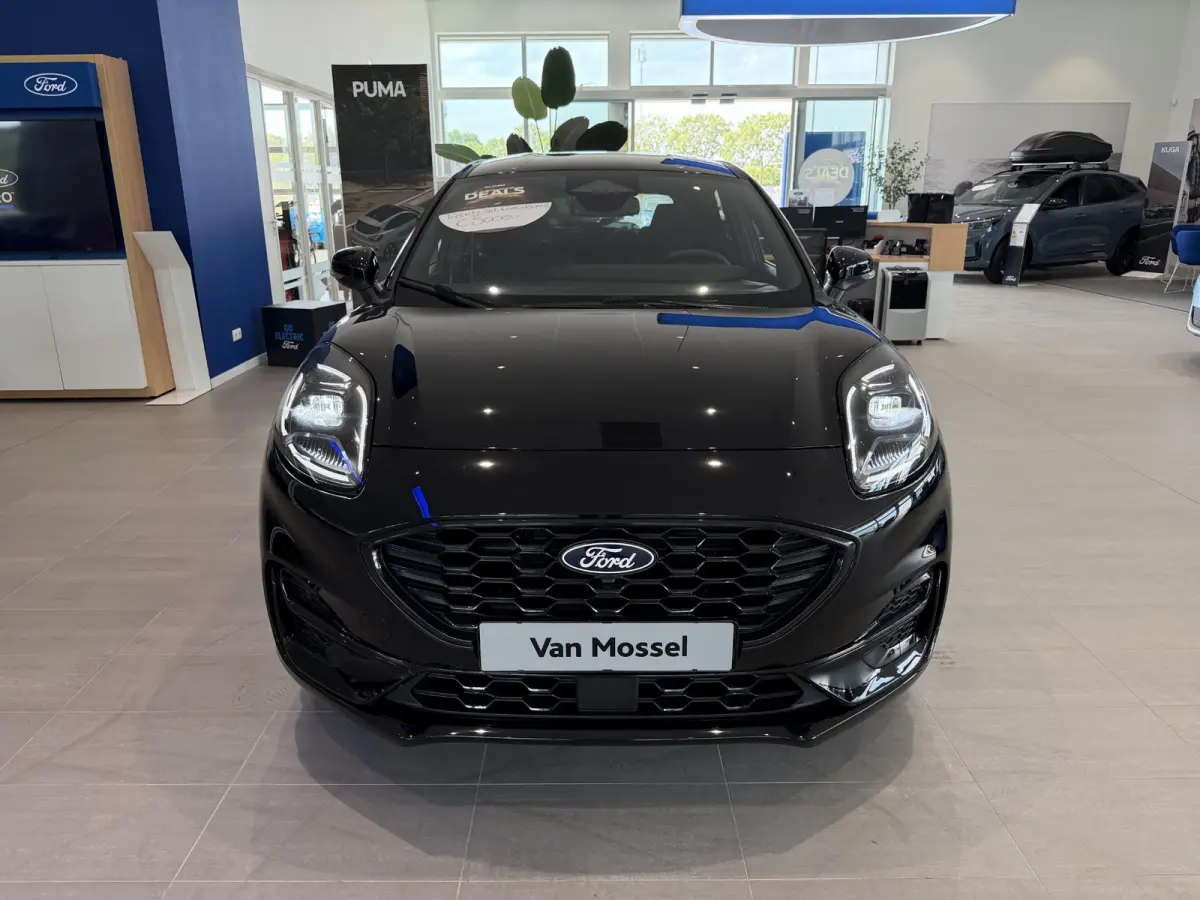 1.0 EcoBoost ST-Line | Direct leverbaar | €8725,- voorraad voordeel | Winter pack | Comfort Pack |