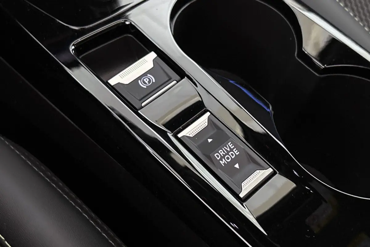 EV GT 54 kWh Panoramadak Keyless Camera