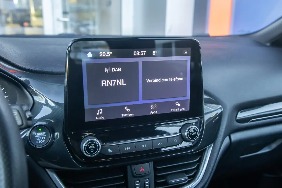 1.0 EcoBoost ST-Line | Trekhaak | Apple Carplay/Android Auto | Cruise control | Parkeersensoren | Airco | Apple Carplay/Android Auto|telefoonintegratie premium | Cruise control | Lichtmetale