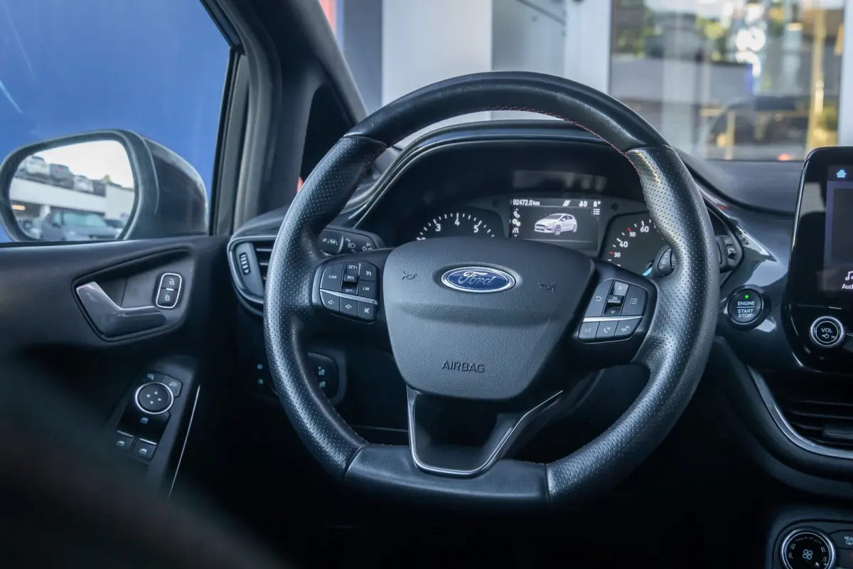 1.0 EcoBoost ST-Line | Trekhaak | Apple Carplay/Android Auto | Cruise control | Parkeersensoren | Airco | Apple Carplay/Android Auto|telefoonintegratie premium | Cruise control | Lichtmetale