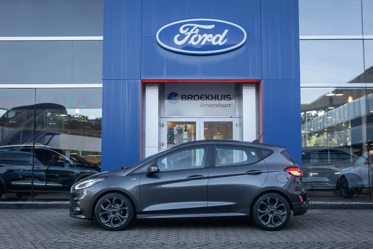 1.0 EcoBoost ST-Line | Trekhaak | Apple Carplay/Android Auto | Cruise control | Parkeersensoren | Airco | Apple Carplay/Android Auto|telefoonintegratie premium | Cruise control | Lichtmetale
