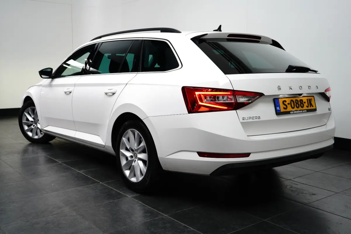 1.4 TSI iV 218PK PHEV DSG-6 Business Edition Plus | PANORAMADAK | STUUR+STOELVERW. | CAMERA | CARPLAY | NAVIGATIE | 18 INCH | CLIMATE CONTROL |