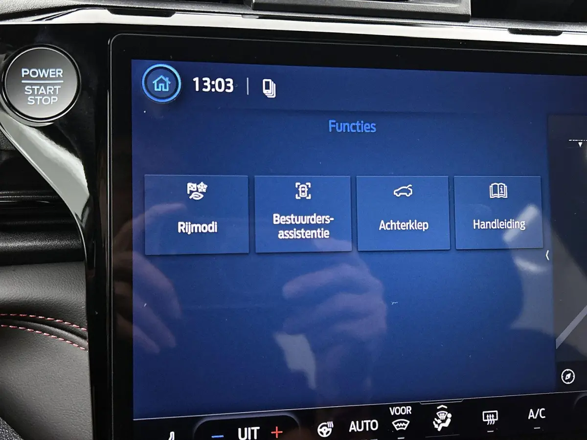 1.0 EcoBoost ST-Line EXCLUSIVE DEAL | COMFORT PACK | WINTERPACK | UIT VOORRAAD!!