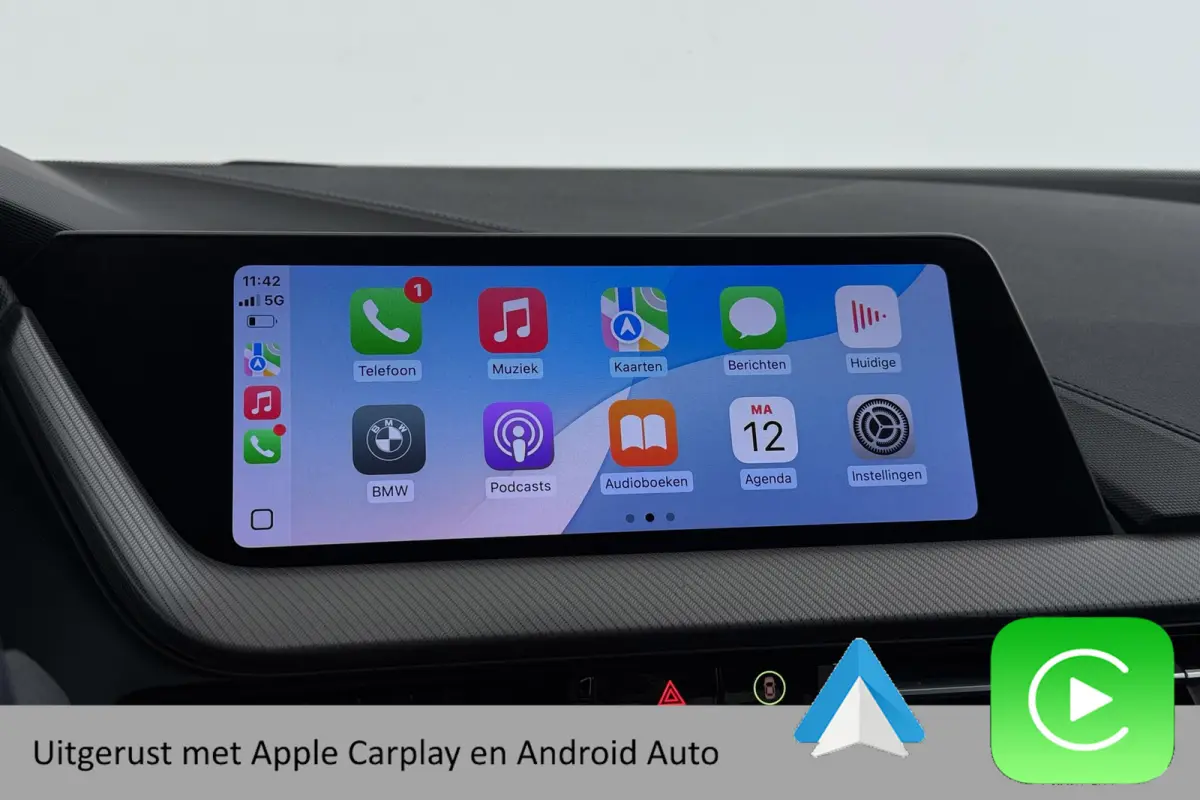 218i Executive Edition M-Sport | Digital Cockpit | Org NL | CarPlay | Camera | Stoelverwarming |