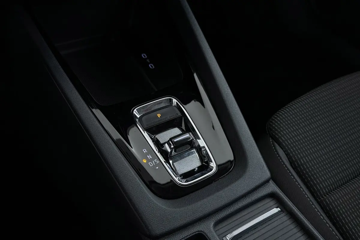 1.0 e-TSI Business Edition | Digital Cockpit | CarPlay | Navigatie | PDC | Adap. Cruise |