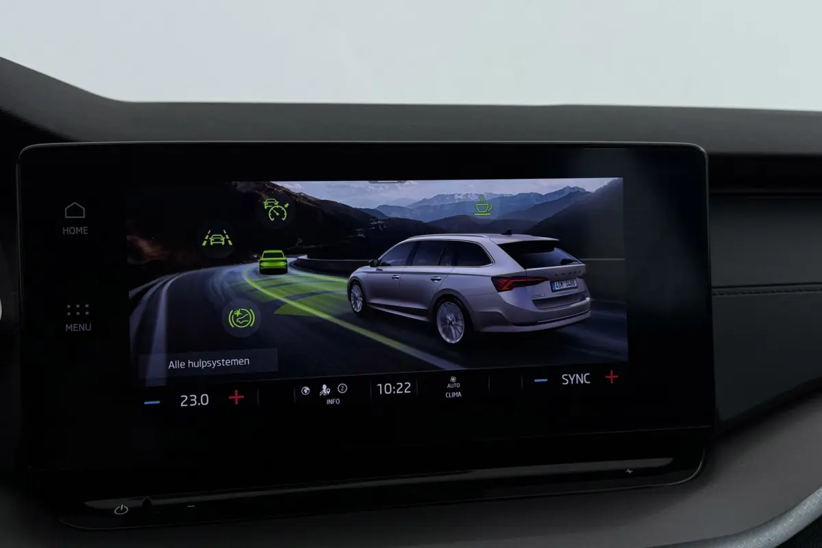 1.0 e-TSI Business Edition | Digital Cockpit | CarPlay | Navigatie | PDC | Adap. Cruise |