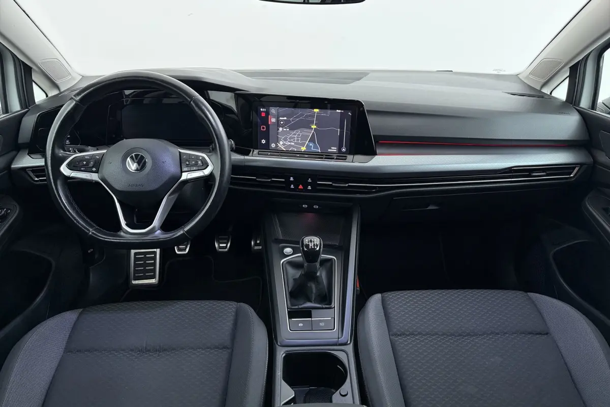 1.5 TSI Active | 150 PK | Digital Cockpit | CarPlay | Stuur-/Stoelverwarming | Adap. Cruise |
