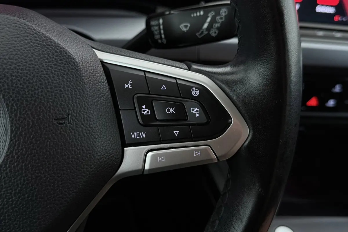1.5 TSI Active | 150 PK | Digital Cockpit | CarPlay | Stuur-/Stoelverwarming | Adap. Cruise |