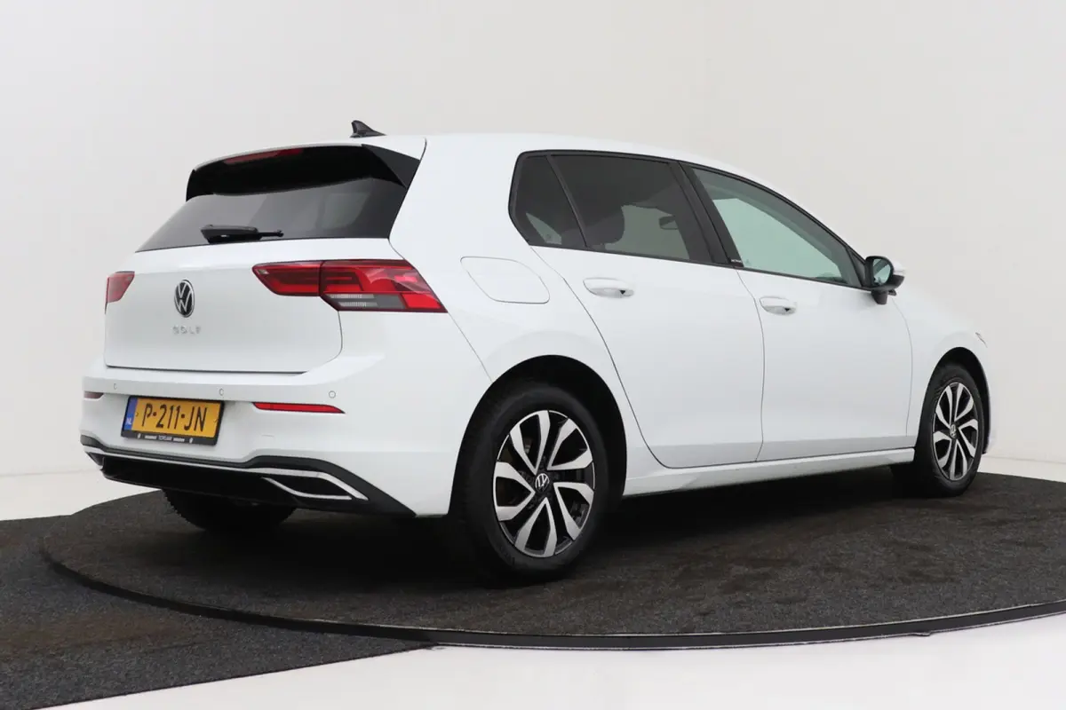 1.5 TSI Active | 150 PK | Digital Cockpit | CarPlay | Stuur-/Stoelverwarming | Adap. Cruise |