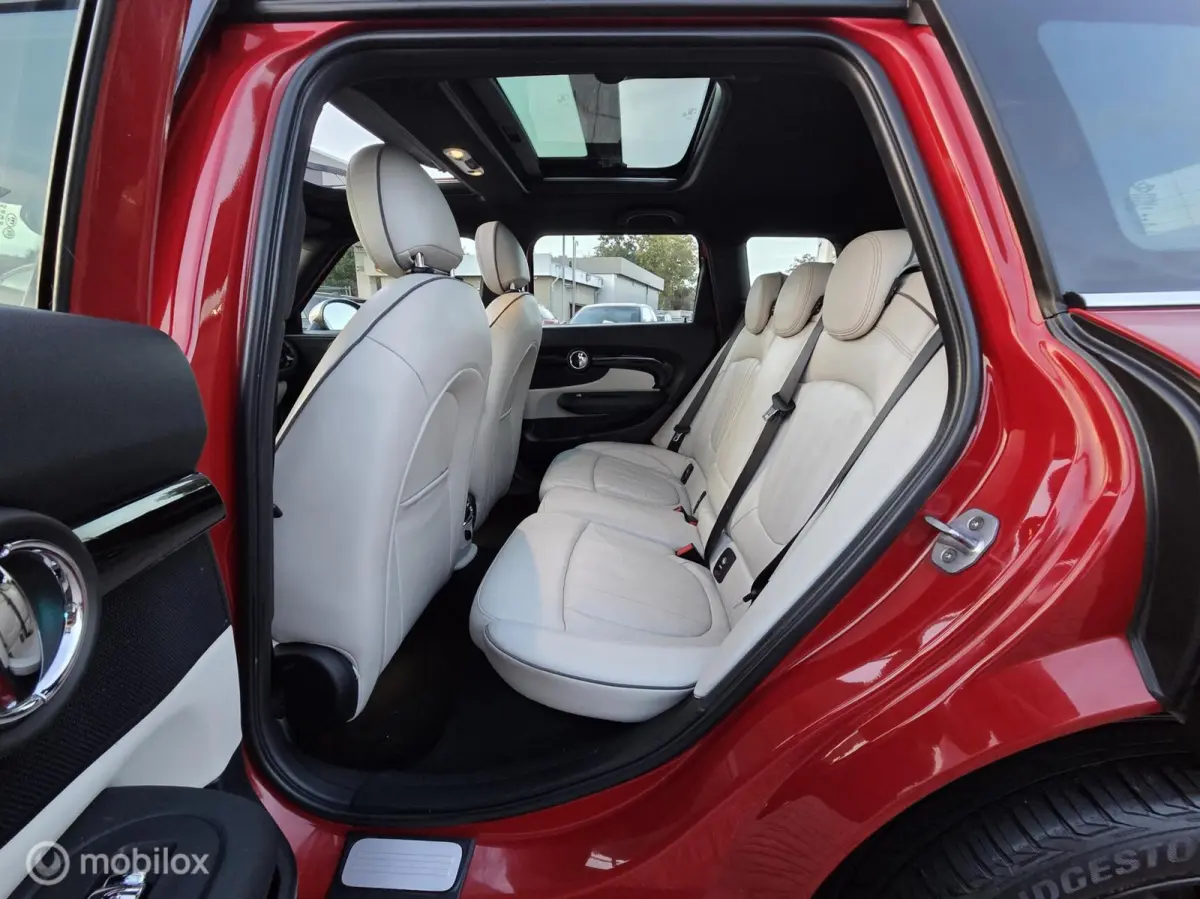 1.5 Cooper Chili Serious Bsns AUT/PANO/LEDER