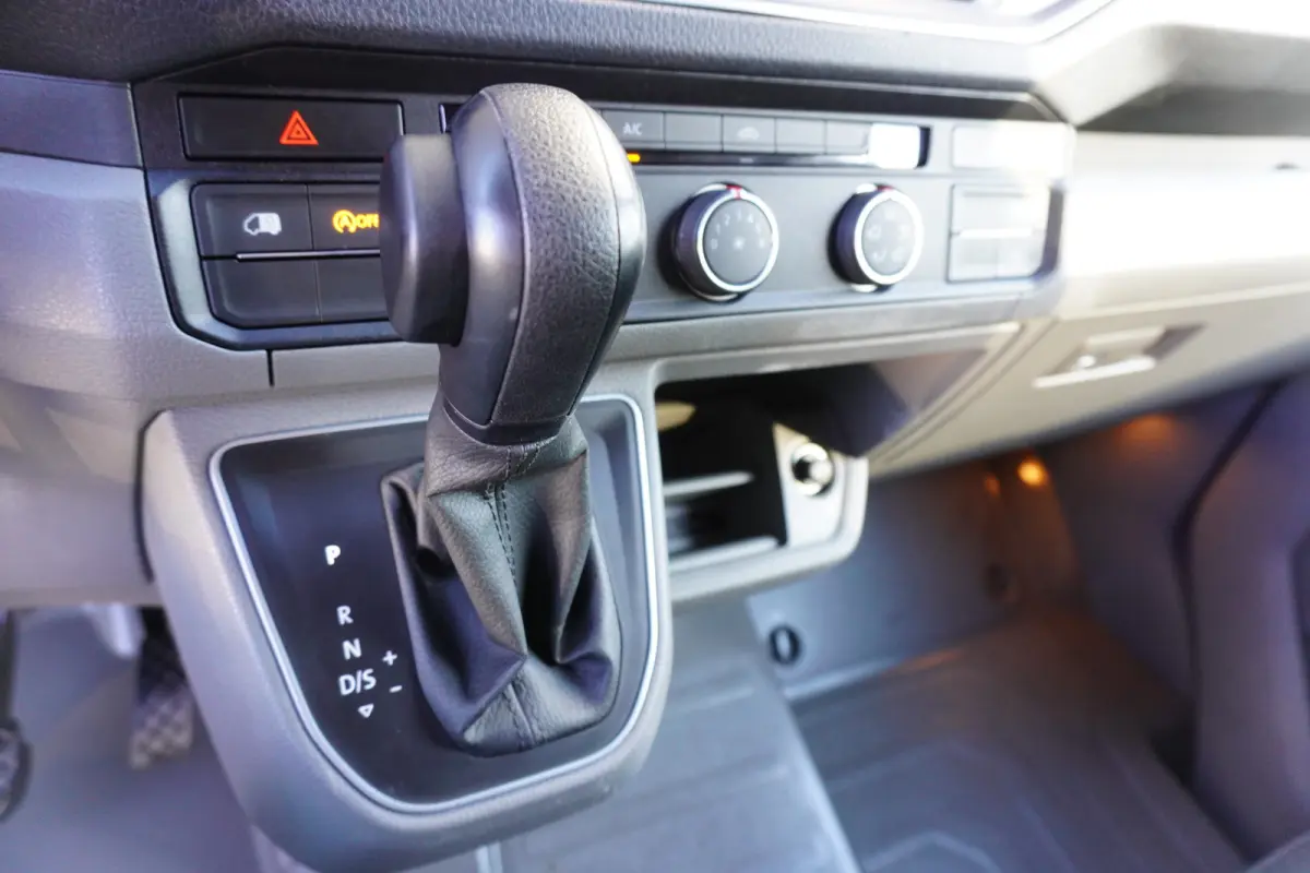 140pk Automaat L3H3/L2H2 Apple carplay Camera Navigatie Parkeersensoren Cruise control 3-zits