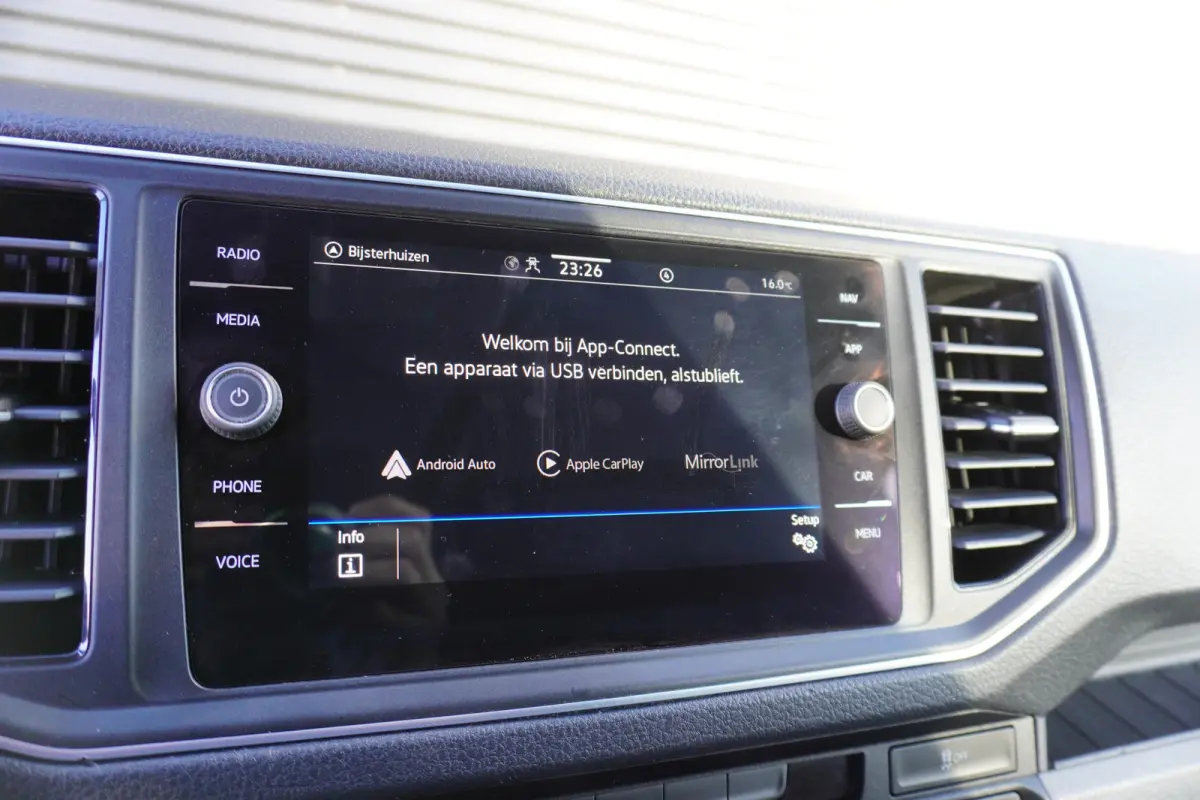140pk Automaat L3H3/L2H2 Apple carplay Camera Navigatie Parkeersensoren Cruise control 3-zits