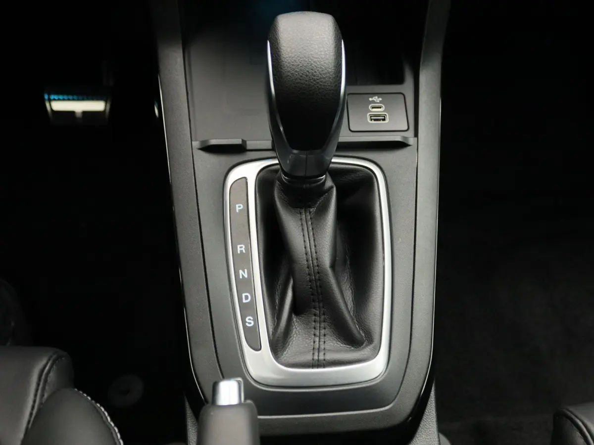 1.0 EcoBoost BlueCruise Edition | UIT VOORRAAD LEVERBAAR | 155 pk Automaat | Winter pack | 360 graden camera |