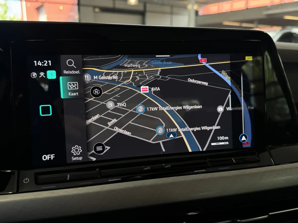 1.5 eTSI DSG LIFE BUSINESS CAMERA/ACC/CARPLAY/SFEERVERL.