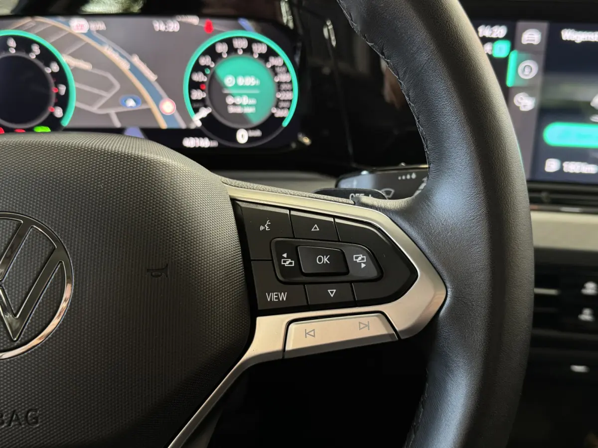 1.5 eTSI DSG LIFE BUSINESS CAMERA/ACC/CARPLAY/SFEERVERL.