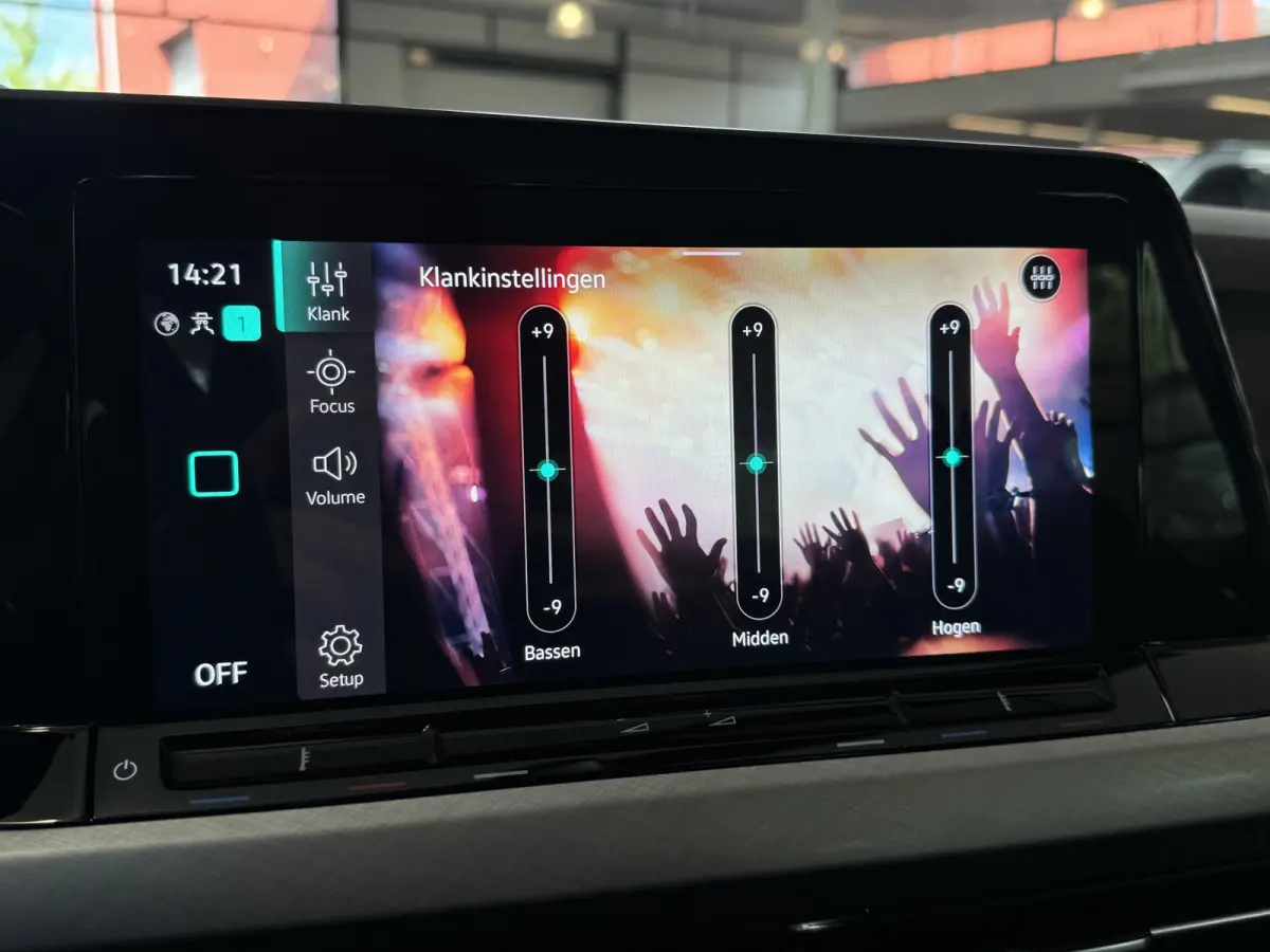 1.5 eTSI DSG LIFE BUSINESS CAMERA/ACC/CARPLAY/SFEERVERL.