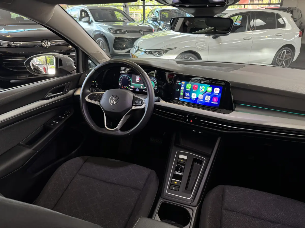 1.5 eTSI DSG LIFE BUSINESS CAMERA/ACC/CARPLAY/SFEERVERL.
