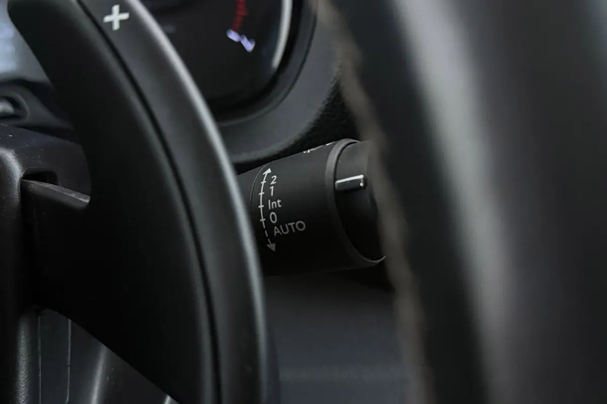 2.0 D-4D Professional | Trekhaak | L3 | Betimmering | Climate Control | Camera | AUTOMAAT |