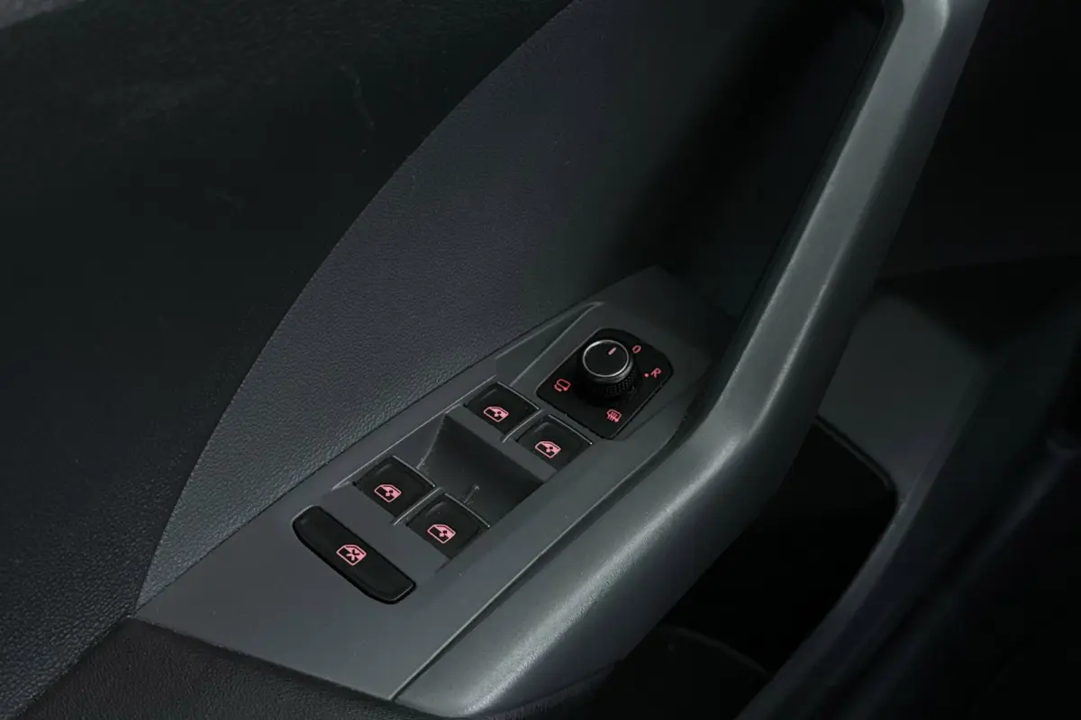 1.0 TSI Style | Camera | CarPlay | Climate Control | Stoelverwarming |