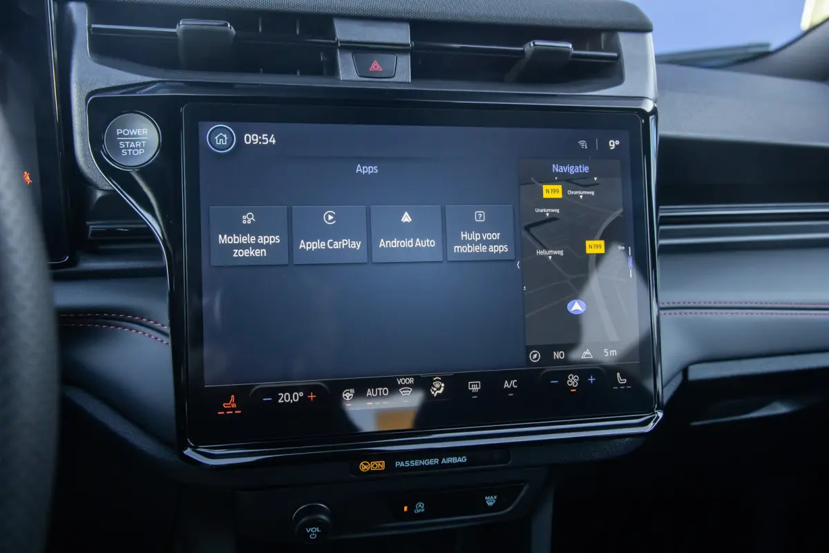1.0 EcoBoost ST-Line | Stoel/stuur/voorruit verwarming | Camera | Apple Carplay/Android Auto | Elektrisch bedienbare achterklep | Digitaal dashboard | | Achteruitrijcamera | Apple Carplay/An