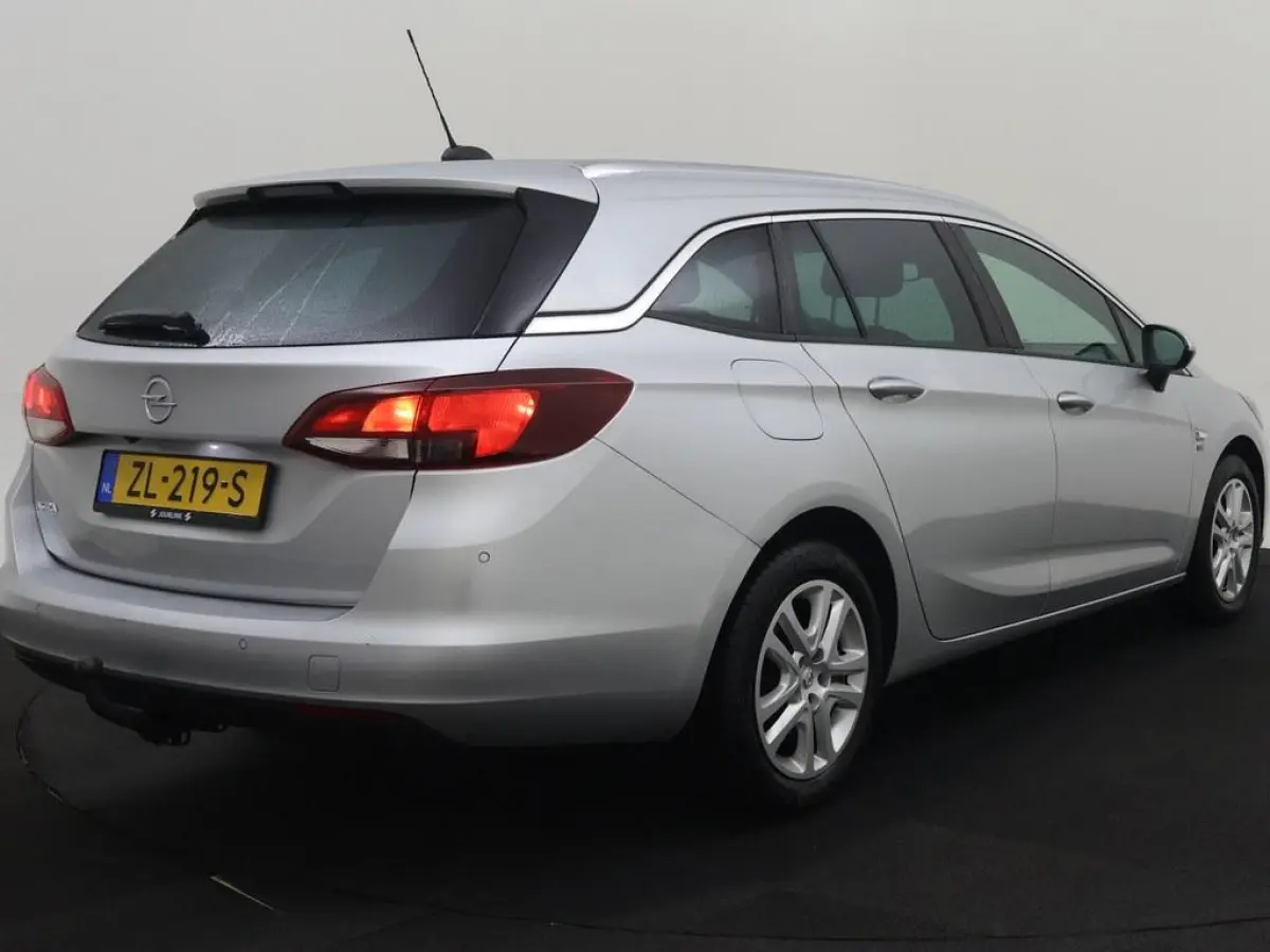 1.0 Turbo 120 Jaar Edition Trekhaak/Ecc/AGR.Stoel /Nav/Cruise/2xPdc